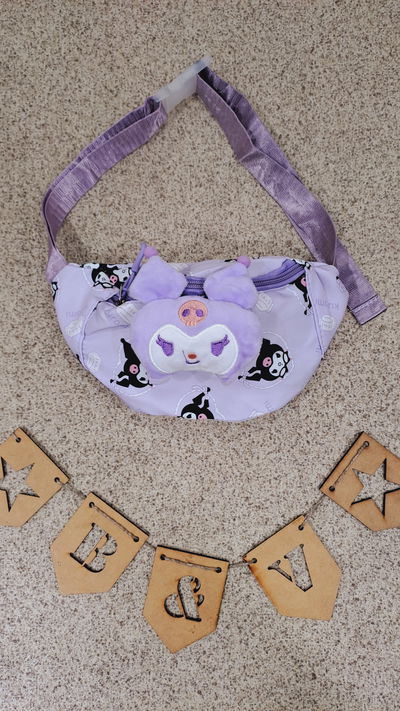 Riñonera aplique peluche 