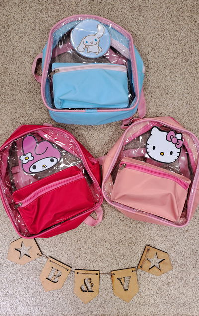 Mochila personaje