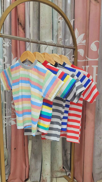 Remera rayada MM niño