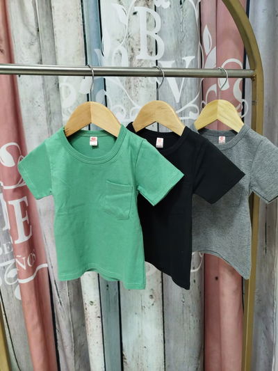 Remera lisa bebé con bolsillo