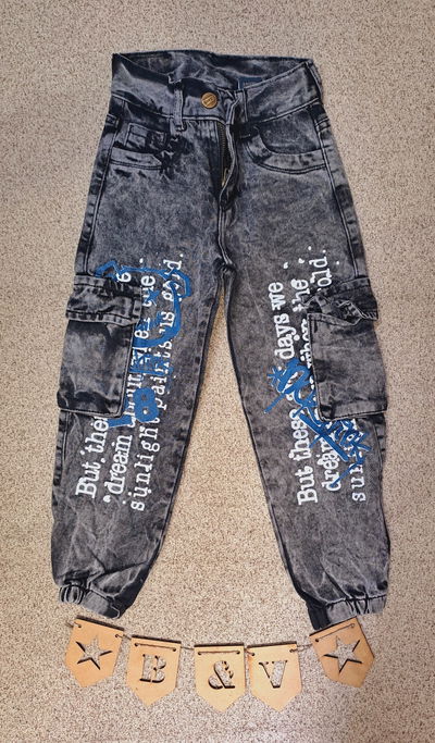 Jeans grafitty
