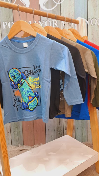 Camiseta niño estampada