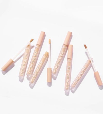 Corrector de ojeras- MELY