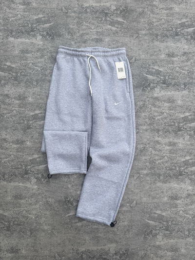 Pantalón baggy gris