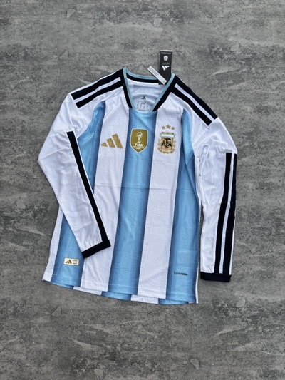 Camiseta Argentina manga larga versión jugador 