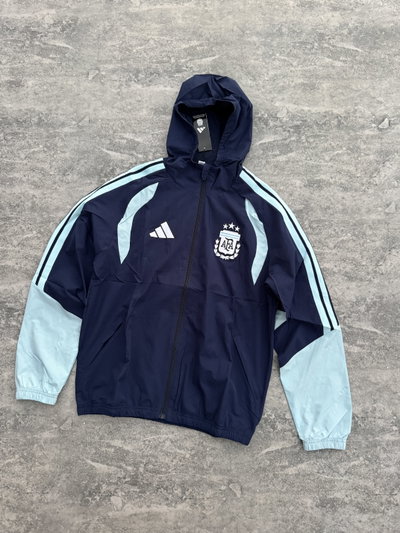 Campera rompeviento Argentina importada 