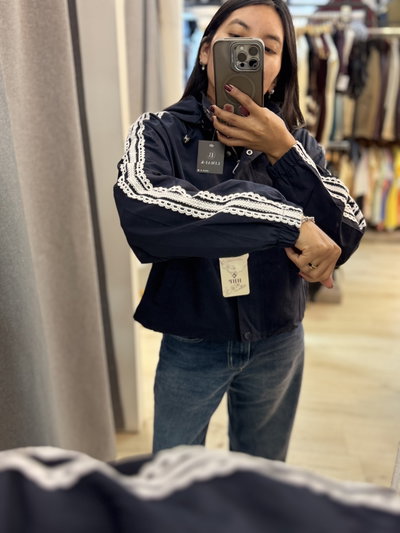 CAMPERA ROMPE VIENTO HHP