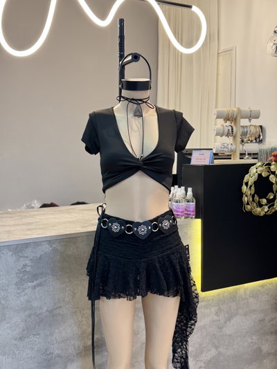 SHORTS POLLERA NEGRO 