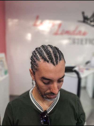 Trenzas cosidas en toda la cabeza