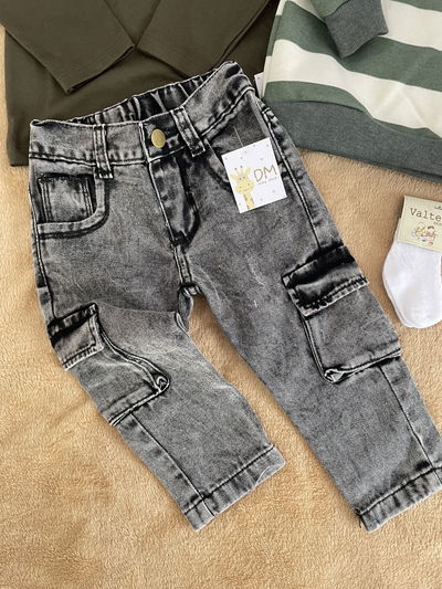 MOM JEANS CARGO BLACK