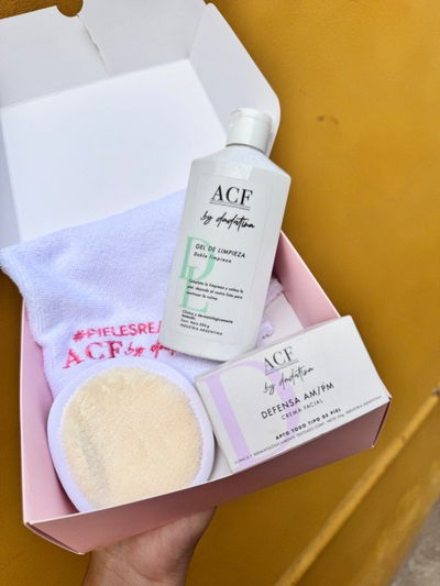 Kit básico de rutina limpieza e hidratación con accesorios