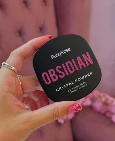 Polvo compacto Obsidian Ruby Rose