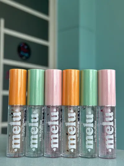 Lip Oil Melu By Ruby Rose