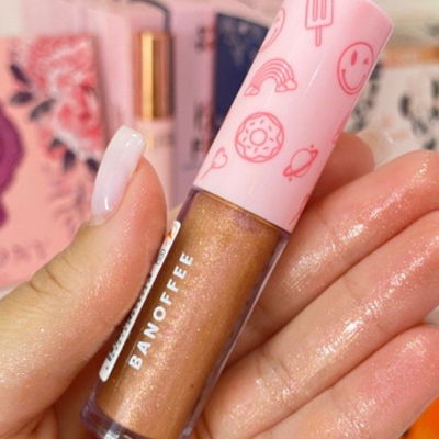 Gloss MELU tono BANOFFE Ruby Rose