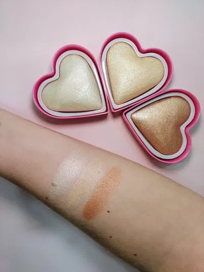 ILUMINADOR CORAZON EN POLVO - BELLE GRACE