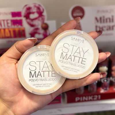 Polvo compacto translúcido Saniye 