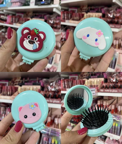 Cepillo con espejo (Diseños animados)