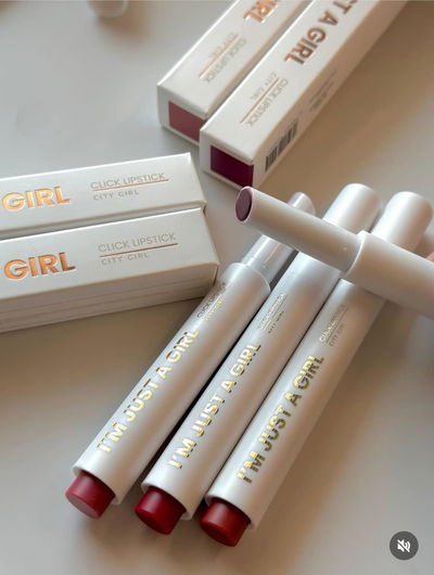 I¨ M JUST A GIRL LABIAL RETRACTIL – CITY GIRL