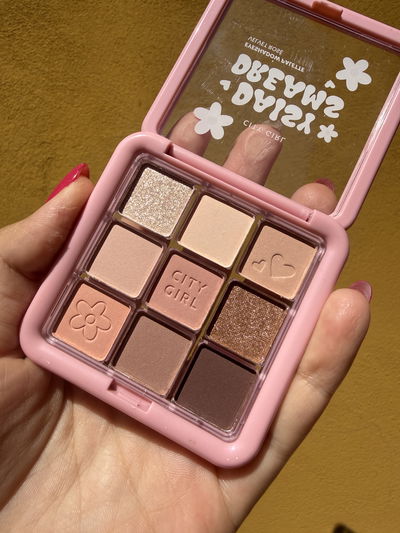 DAISY DREAMS PALETA DE SOMBRAS TONO 2 – CITY GIRL