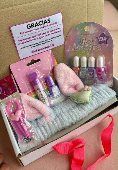 Box mini princesas - a partir de 3 años 🎀​👑​