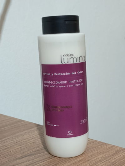 Acondicionador protector cabellos opacos o con coloración - 300 ml - Lumina