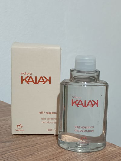 Spray corporal perfumado femenino kaiak clásico Repuesto - 100 ml - Kaiak