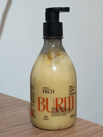 Pulpa para el cuerpo recupera la piel antidaños del sol 400 ml