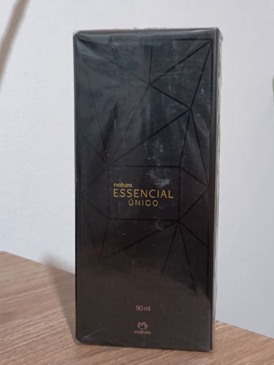 Essencial único eau de parfum femenino 90 ml