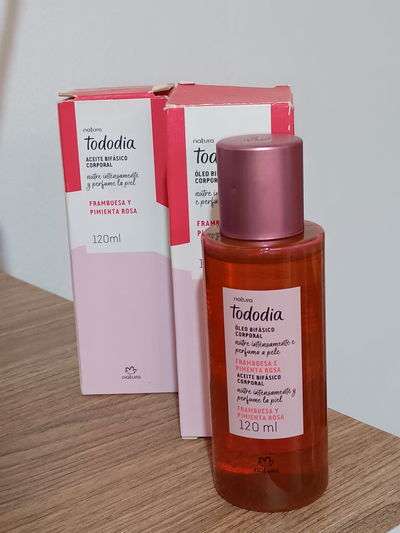 Oleo bifasico frambuesa y pimienta rosa