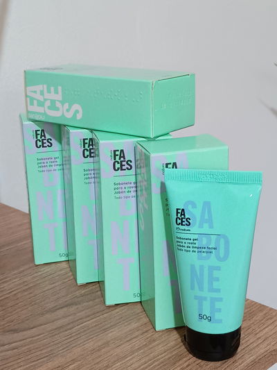 Jabón de limpieza facial 50g faces