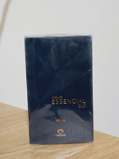 Essencial oud eau de parfum masculino - 100 ml - Essencial