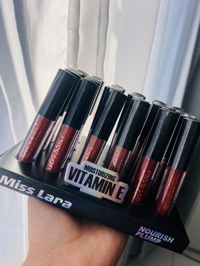 Labial líquido matte Miss Lara 