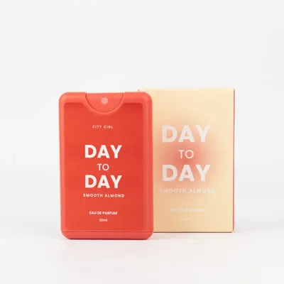 Perfume de cartera DAY TO DAY–SMOOTH ALMOND 20ml CITY GIRL