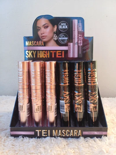 Máscara de pestañas sky high waterproof TEI 