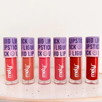 Labial liquido velvet matte tapa lila Mely