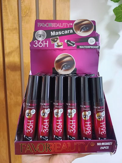 Máscara de pestañas 36H waterproof