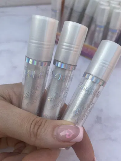 Polvo de hadas Roll On FAVORBEAUTY