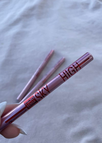 Delineador en fibra Sky High waterproof