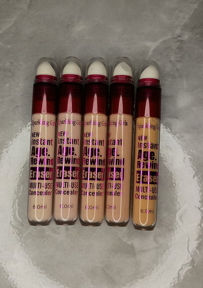 Corrector con aplicador