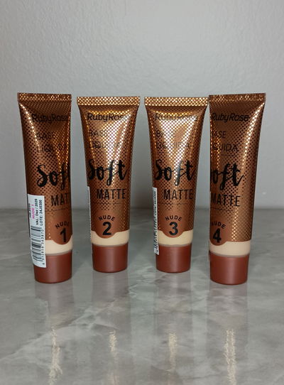 Base liquida Ruby rose