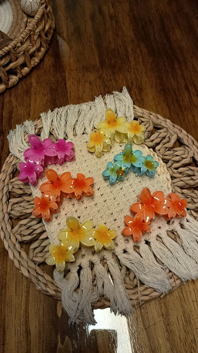 Broche hawaiano triple