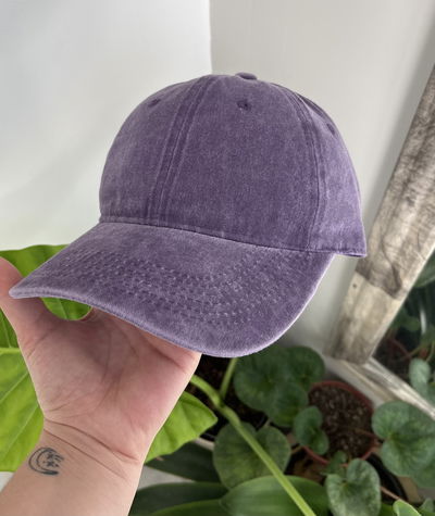 Gorra vintage violeta