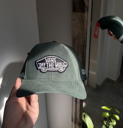 Gorra vans