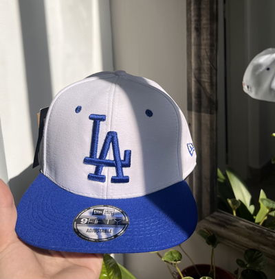 Gorra cerrada