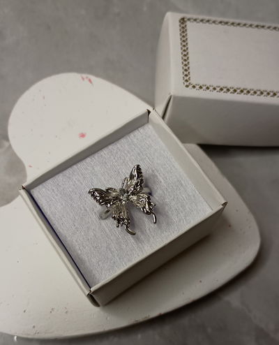Anillo mariposa 