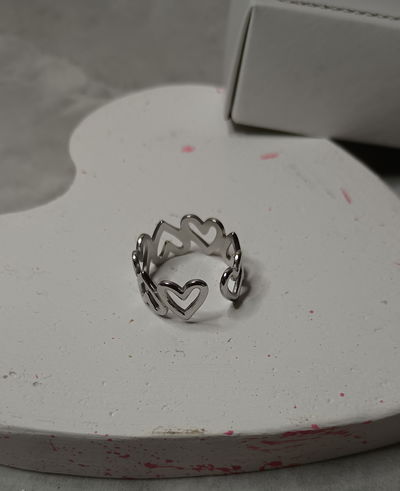 Anillo corazones