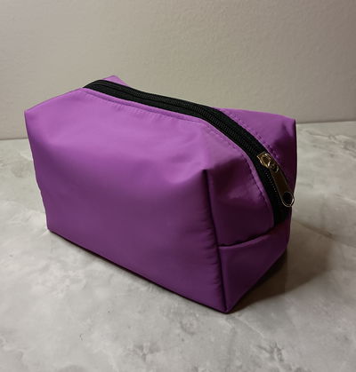 Cartuchera/neceser violeta