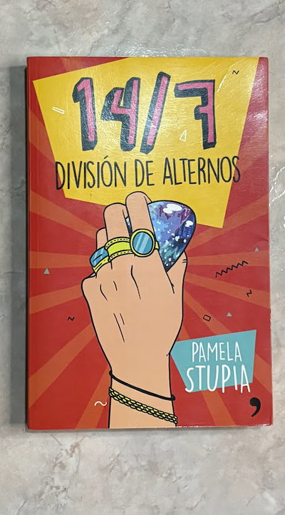 14/7 División de alternos - Usado - Pamela Stupia