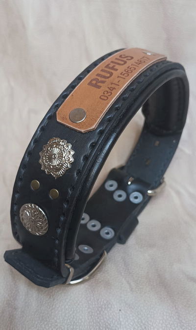 Collar "Aztec" con identificación 