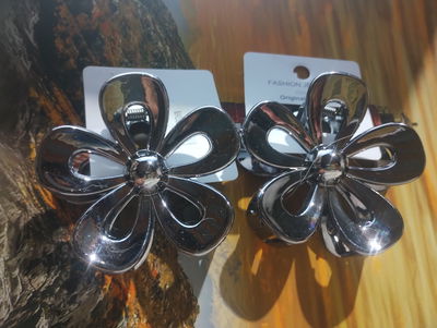 broche flor